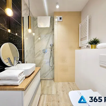 Luxe W Kołobrzegu - 365pam